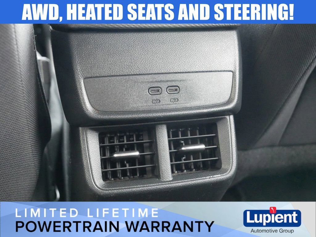 Used 2025 Chevrolet Equinox LT AWD/4WD image 18