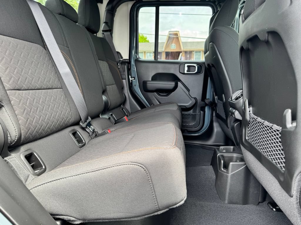 New 2026 Jeep Gladiator Mojave AWD/4WD image 13