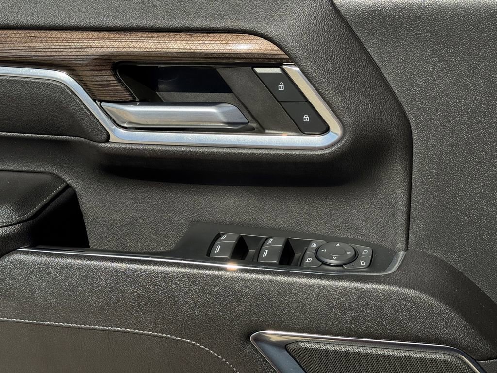 Used 2024 Chevrolet Silverado 2500 LT image 25