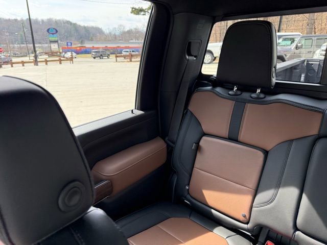 Used 2023 Chevrolet Silverado 3500 High Country AWD/4WD image 50