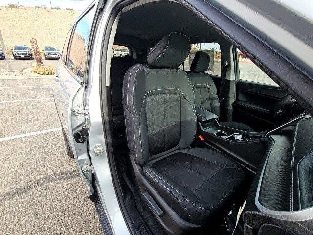 New 2024 Jeep Grand Cherokee L Laredo AWD/4WD image 16