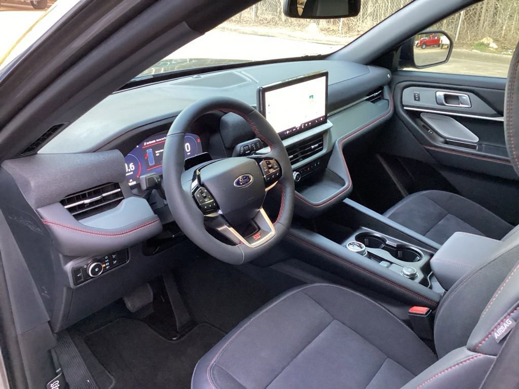 New 2026 Ford Explorer ST w/ Sun And Sound Package image 32