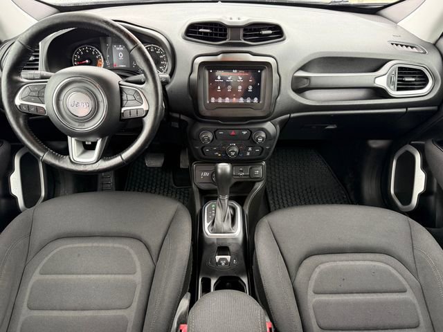 Used 2020 Jeep Renegade Latitude w/ Cold Weather Group AWD/4WD image 23