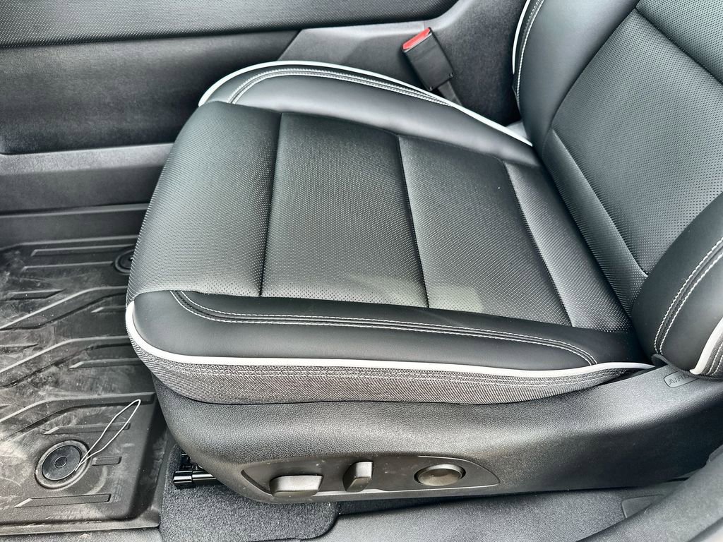 New 2026 GMC Sierra EV Elevation image 25