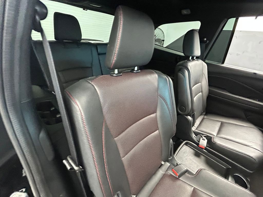 Used 2022 Honda Pilot Black Edition image 42