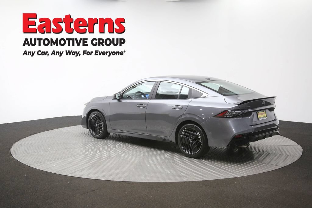Used 2026 Nissan Sentra SR w/ Floor Mat Package FWD image 61