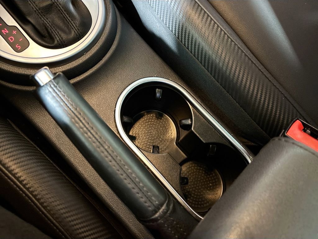 Used 2016 Volkswagen Beetle 1.8T SEL image 15