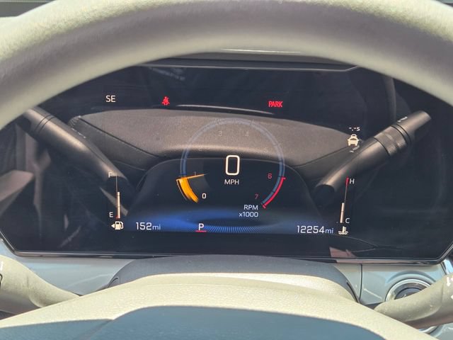 Certified 2025 Chevrolet Trax LT FWD image 19