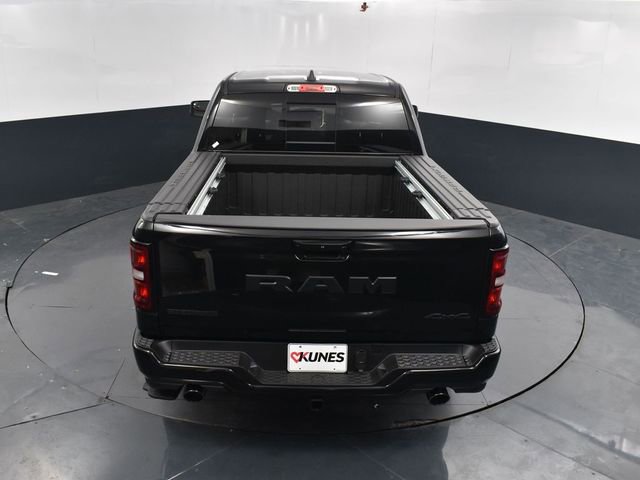 New 2026 RAM 1500 4x4 Crew Cab image 38