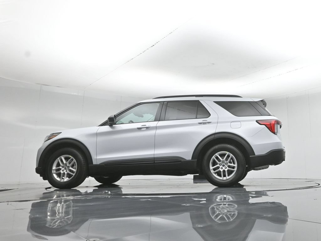 New 2026 Ford Explorer Active RWD image 53