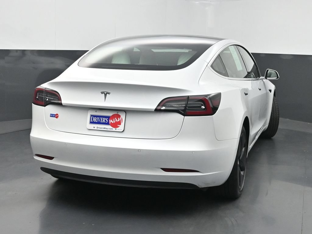 Used 2020 Tesla Model 3 Standard Range Plus RWD image 39