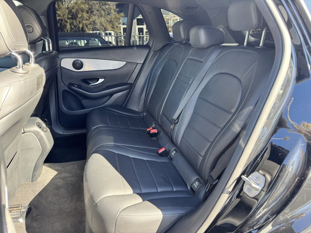 Used 2019 Mercedes-Benz GLC 300 image 34
