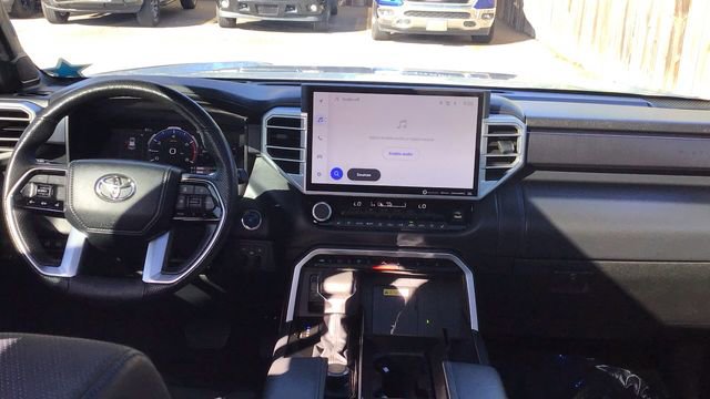 Used 2023 Toyota Sequoia Platinum image 16