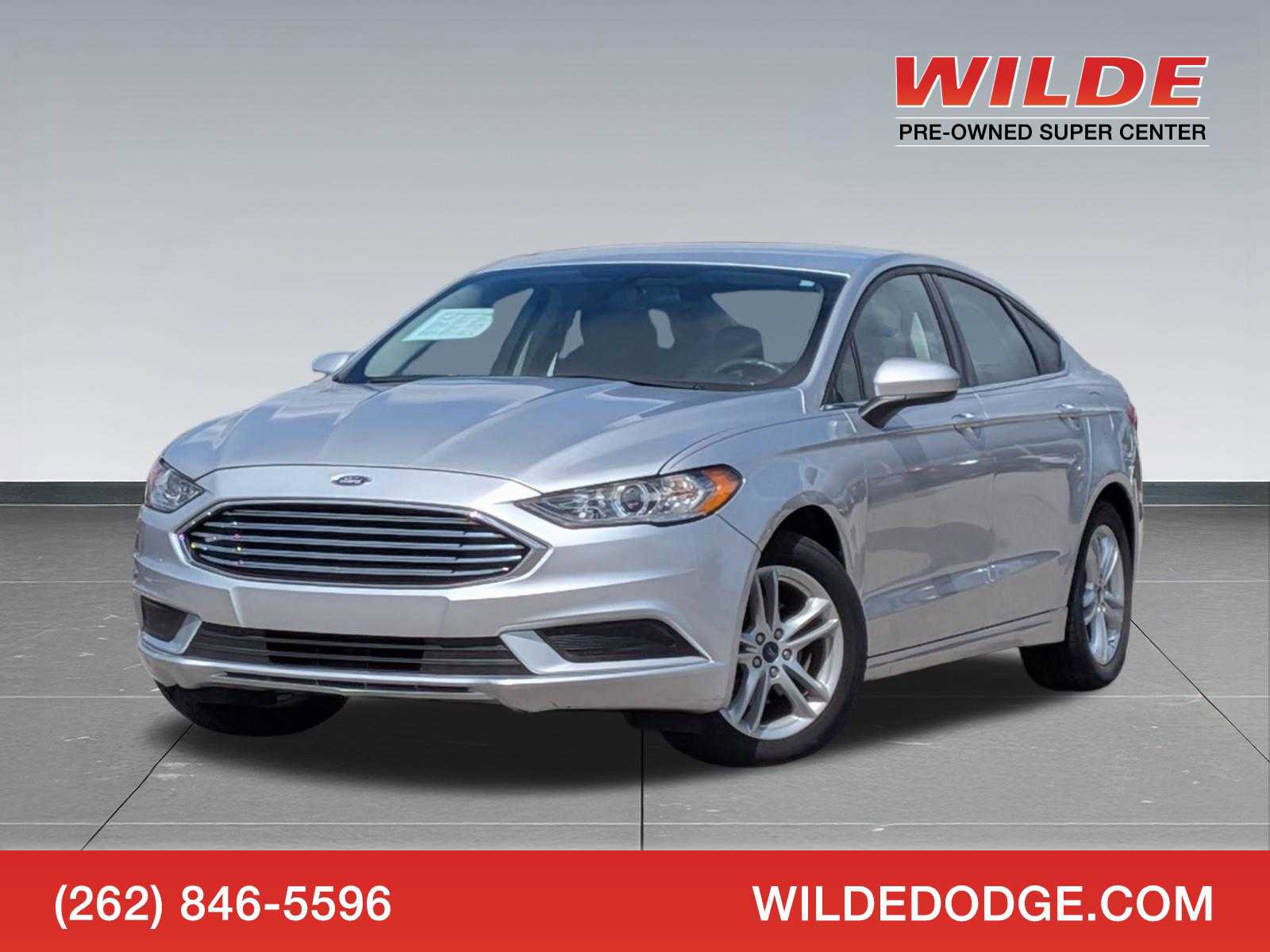 Used 2018 Ford Fusion SE w/ Fusion SE Technology Package FWD image 1