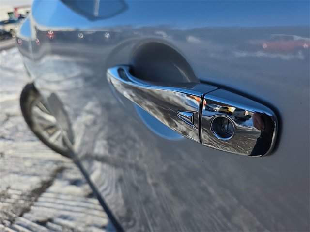 Certified 2020 Nissan Pathfinder SL image 29