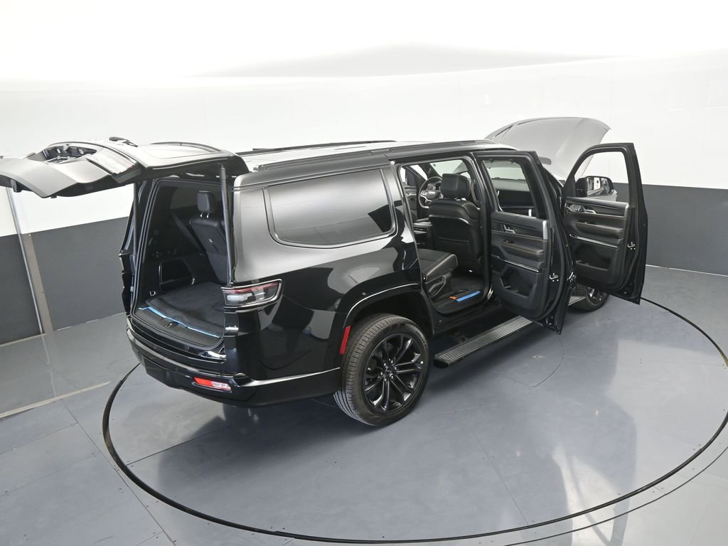 Used 2024 Jeep Grand Wagoneer Series III w/ Quick Order Packagew 28T image 90