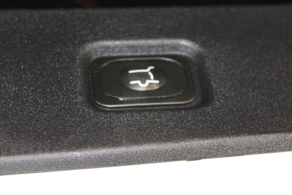 Used 2025 Lincoln Navigator Reserve image 19