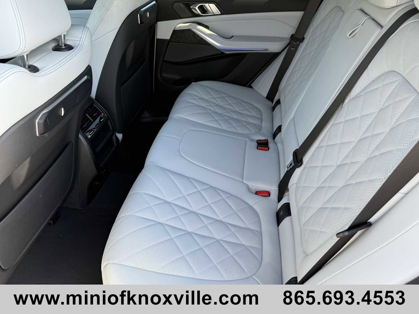 Used 2024 BMW X5 sDrive40i w/ Premium Package image 30