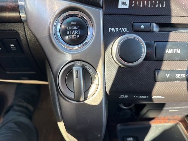 Used 2010 Toyota Land Cruiser image 16