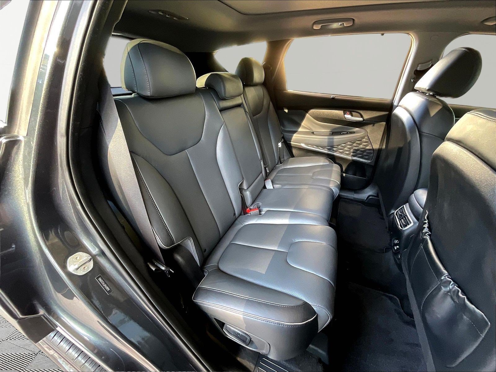Used 2023 Hyundai Santa Fe Limited AWD/4WD image 24