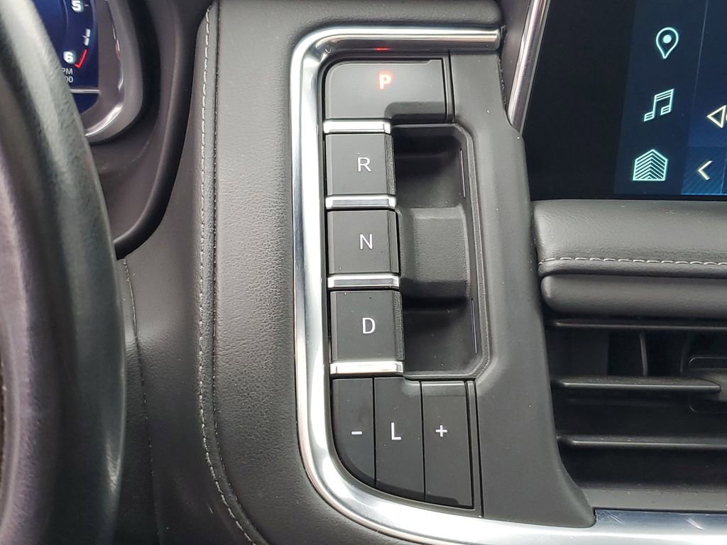 Used 2023 Chevrolet Suburban Z71 w/ Z71 Off-Road Package image 18