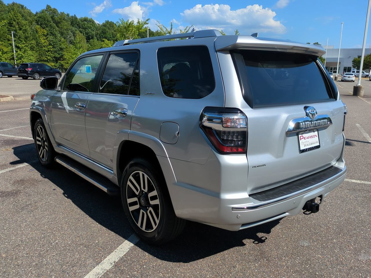 Used 2016 Toyota 4Runner Limited AWD/4WD image 6
