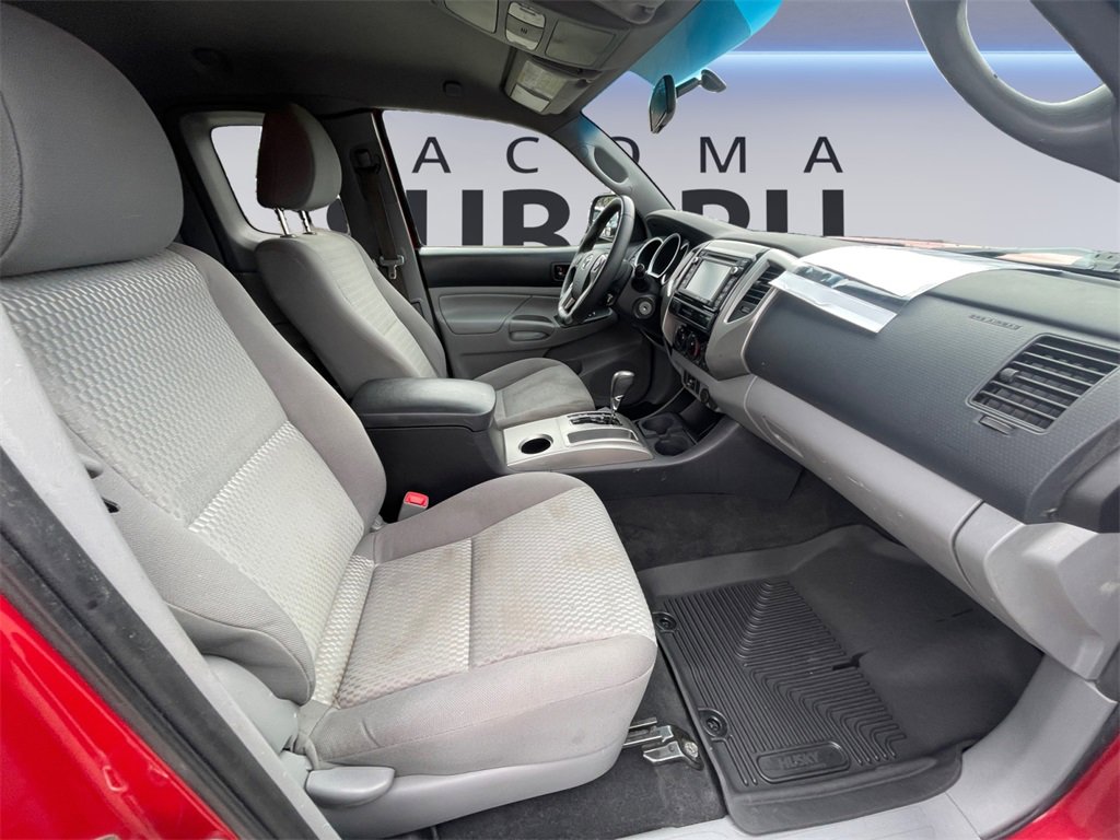 Used 2015 Toyota Tacoma PreRunner image 17