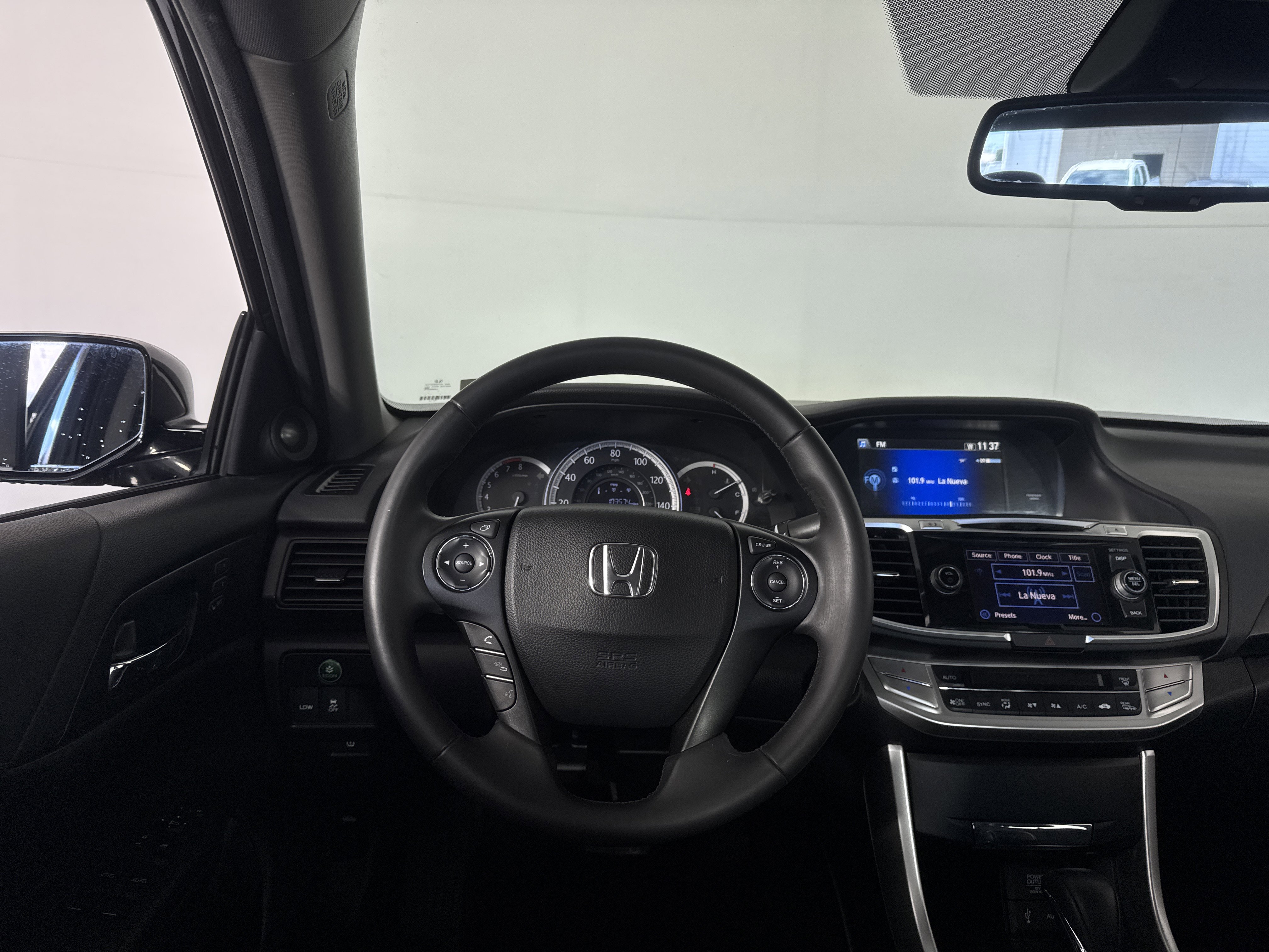 Used 2015 Honda Accord EX-L image 23