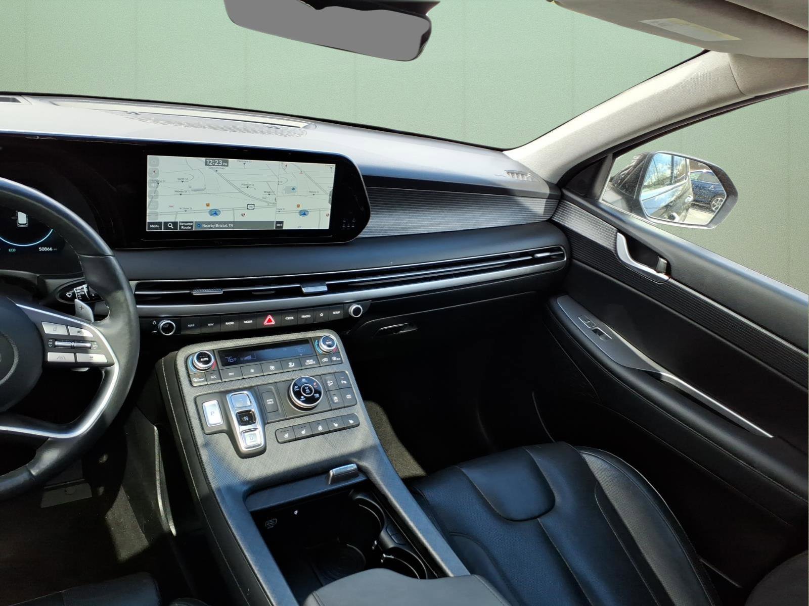 Used 2024 Hyundai Palisade Limited image 19