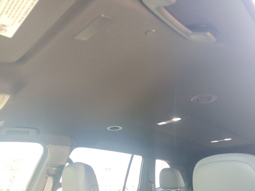 New 2026 GMC Acadia AT4 w/ LPO, Floor Liner Package image 20