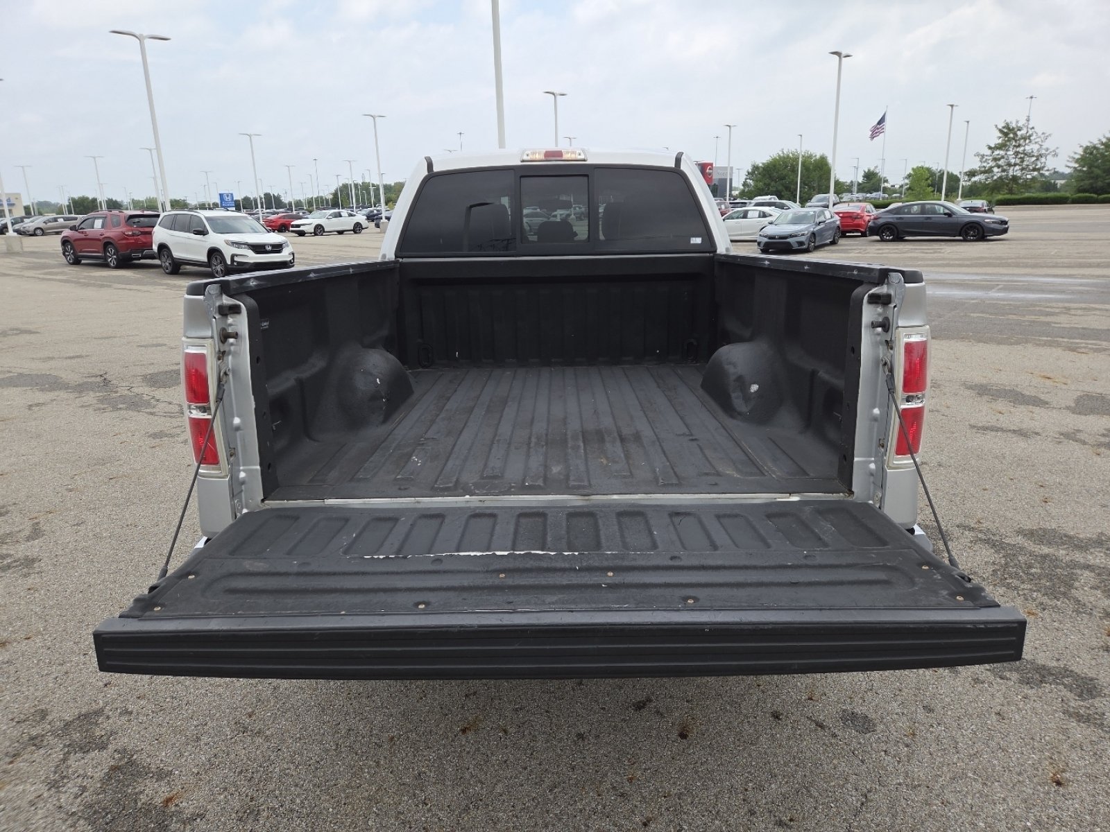 Used 2013 Ford F150 Lariat w/ Lariat Chrome Pkg AWD/4WD image 19