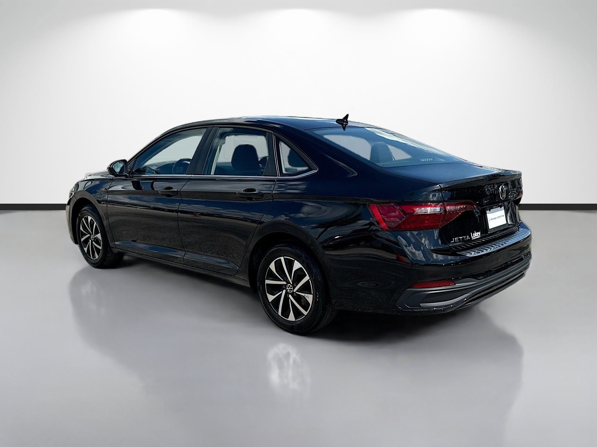 Used 2022 Volkswagen Jetta S FWD image 5