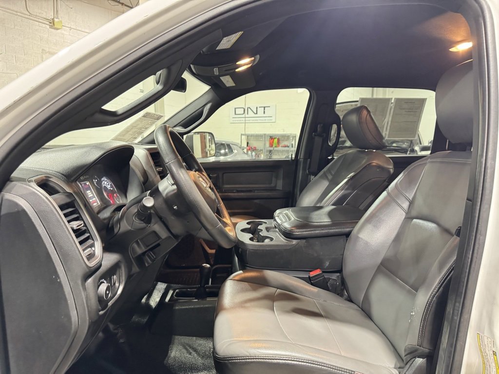 Used 2021 RAM 3500 Tradesman w/ Chrome Appearance Group image 15