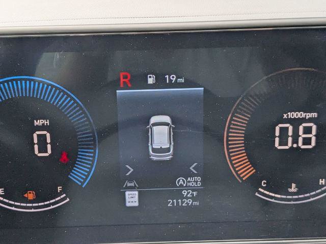 Used 2025 Hyundai Kona SE FWD image 28