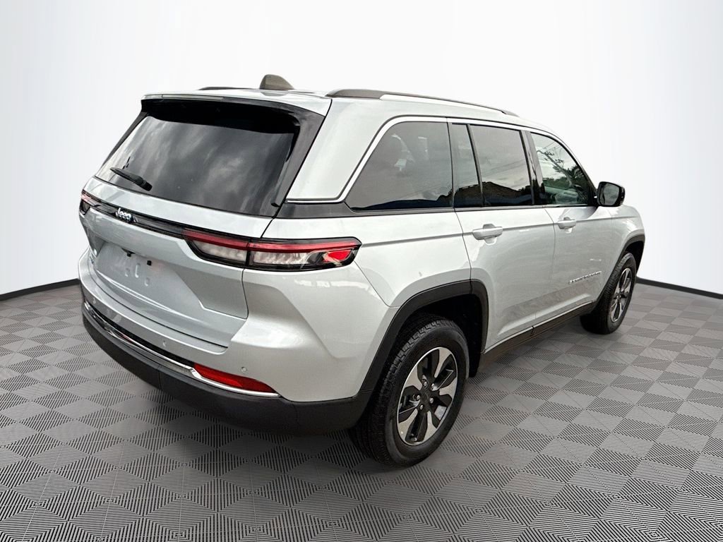 New 2024 Jeep Grand Cherokee Limited 4xe image 5