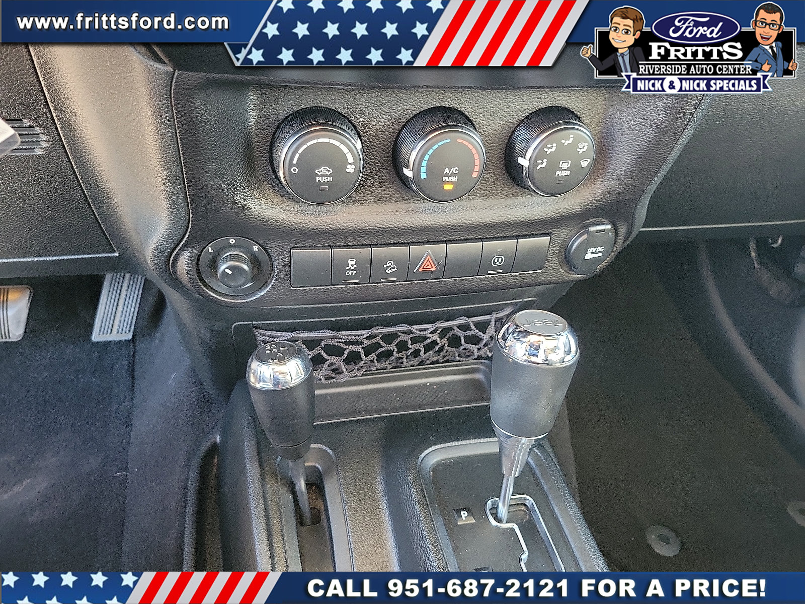 Used 2017 Jeep Wrangler Unlimited Rubicon w/ Connectivity Group AWD/4WD image 9