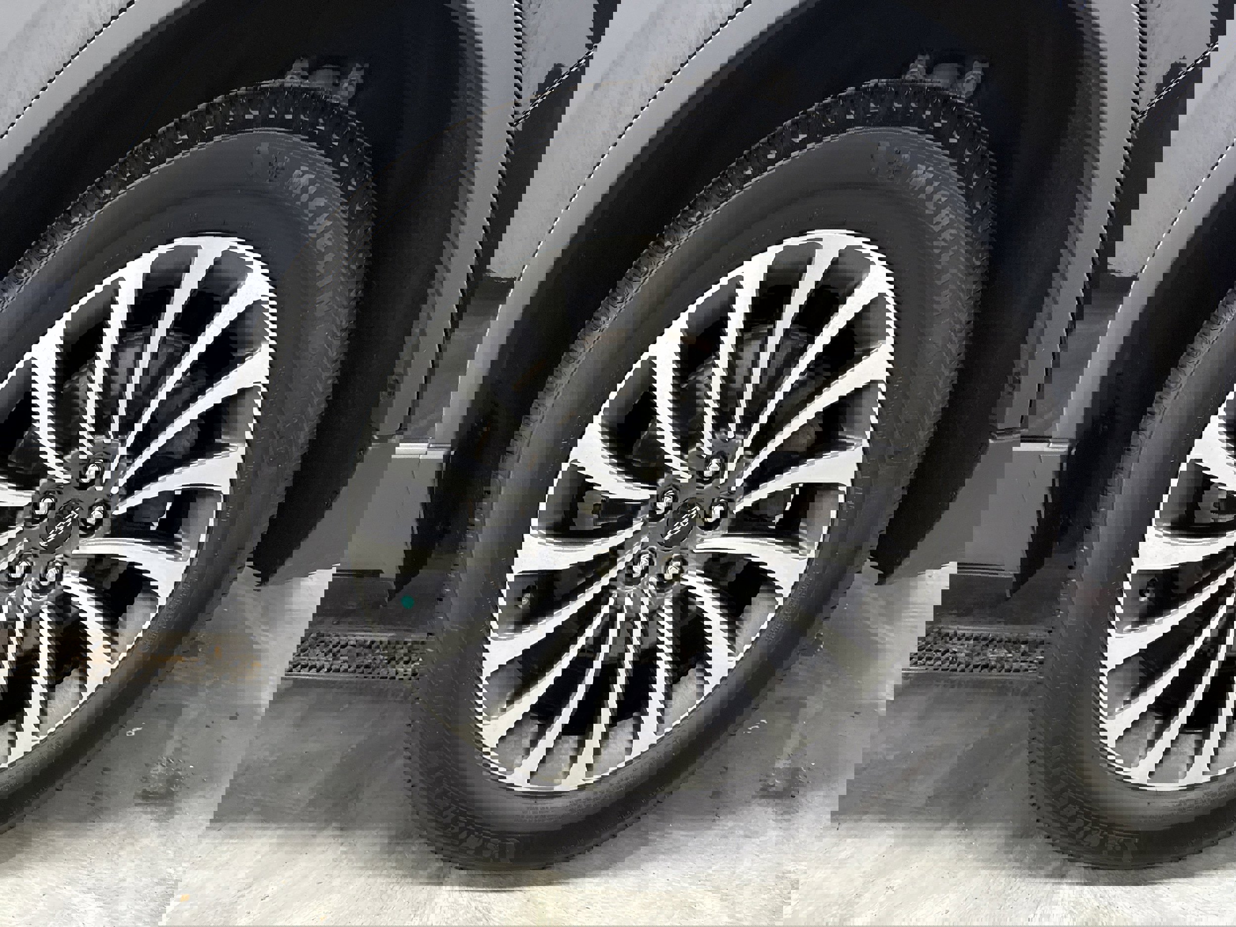 Used 2020 Lincoln Aviator Reserve w/ Equipment Group 202A image 34