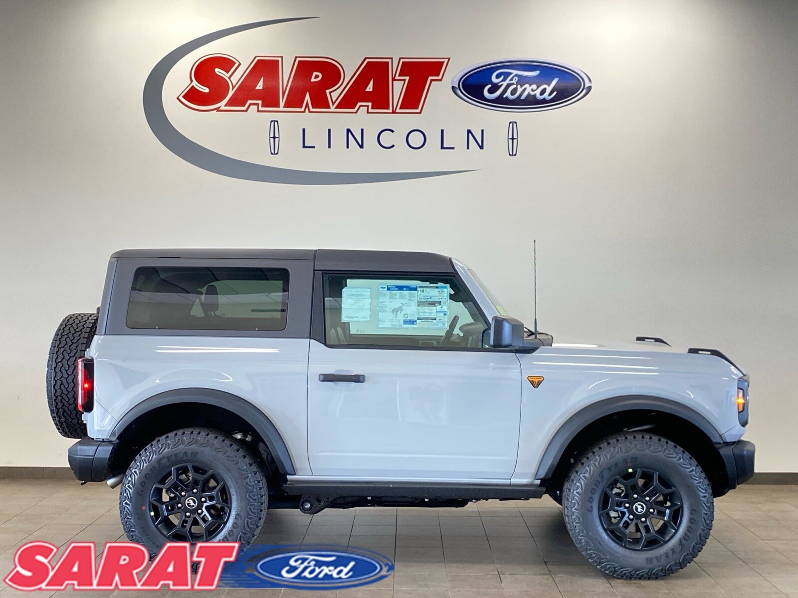 New 2026 Ford Bronco Badlands AWD/4WD image 33