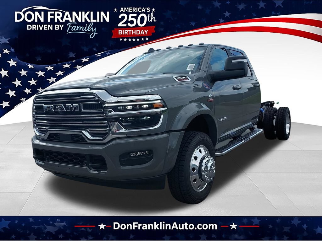 New 2026 RAM 4500 4x4 Crew Cab DRW w/ Laramie Trim Package