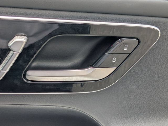 Used 2023 Mercedes-Benz GLC 300 image 36