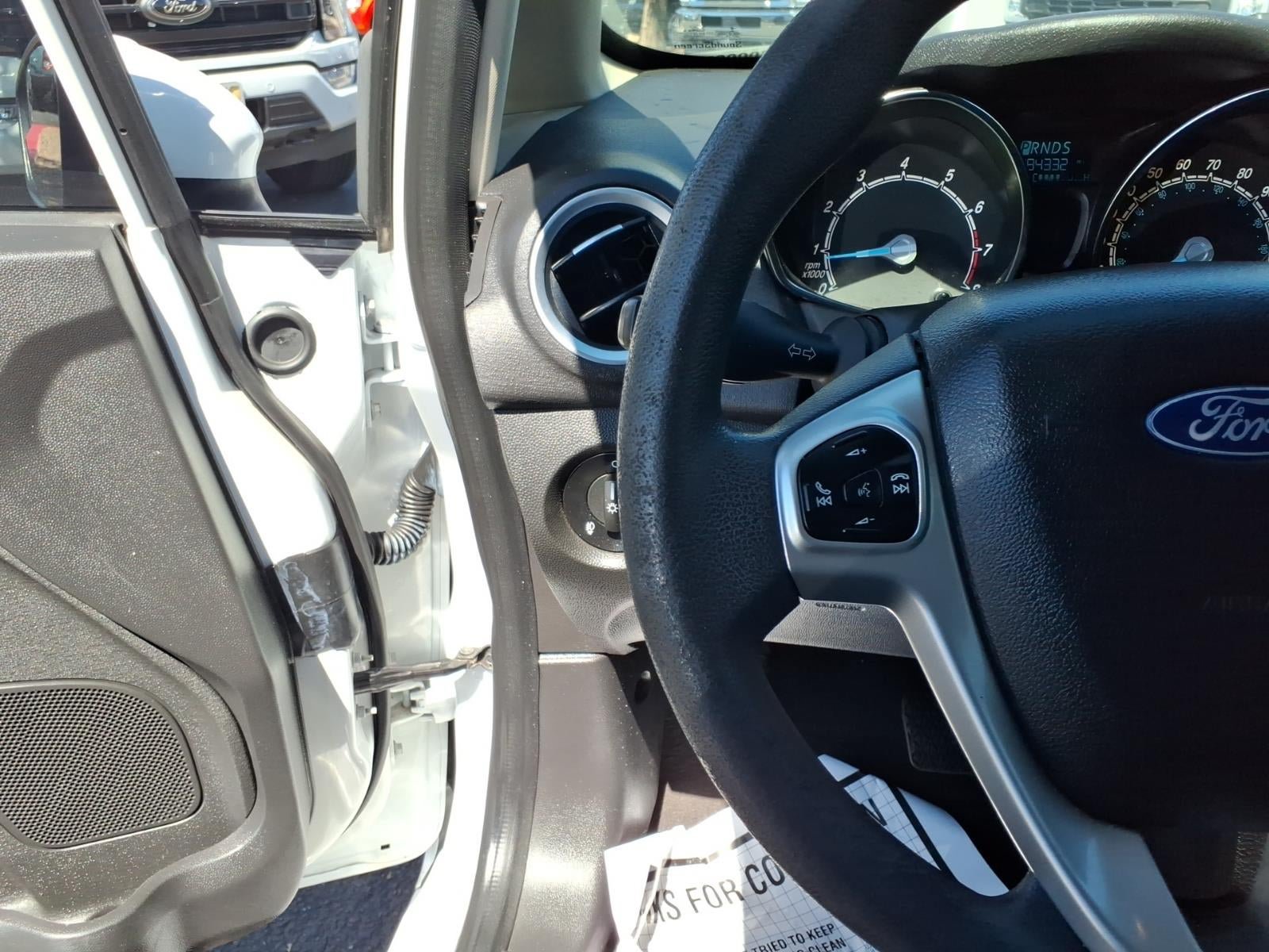 Used 2019 Ford Fiesta SE w/ Equipment Group 201A FWD image 28