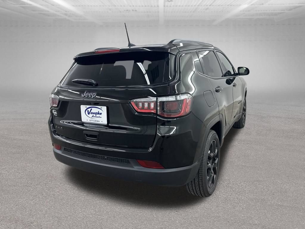 New 2026 Jeep Compass Latitude AWD/4WD image 13