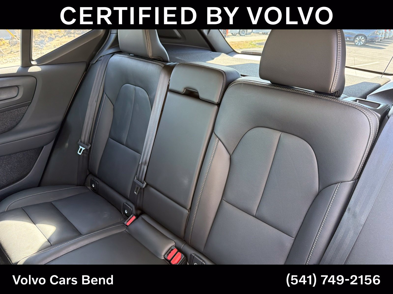 Certified 2026 Volvo XC40 B5 Plus AWD/4WD image 22