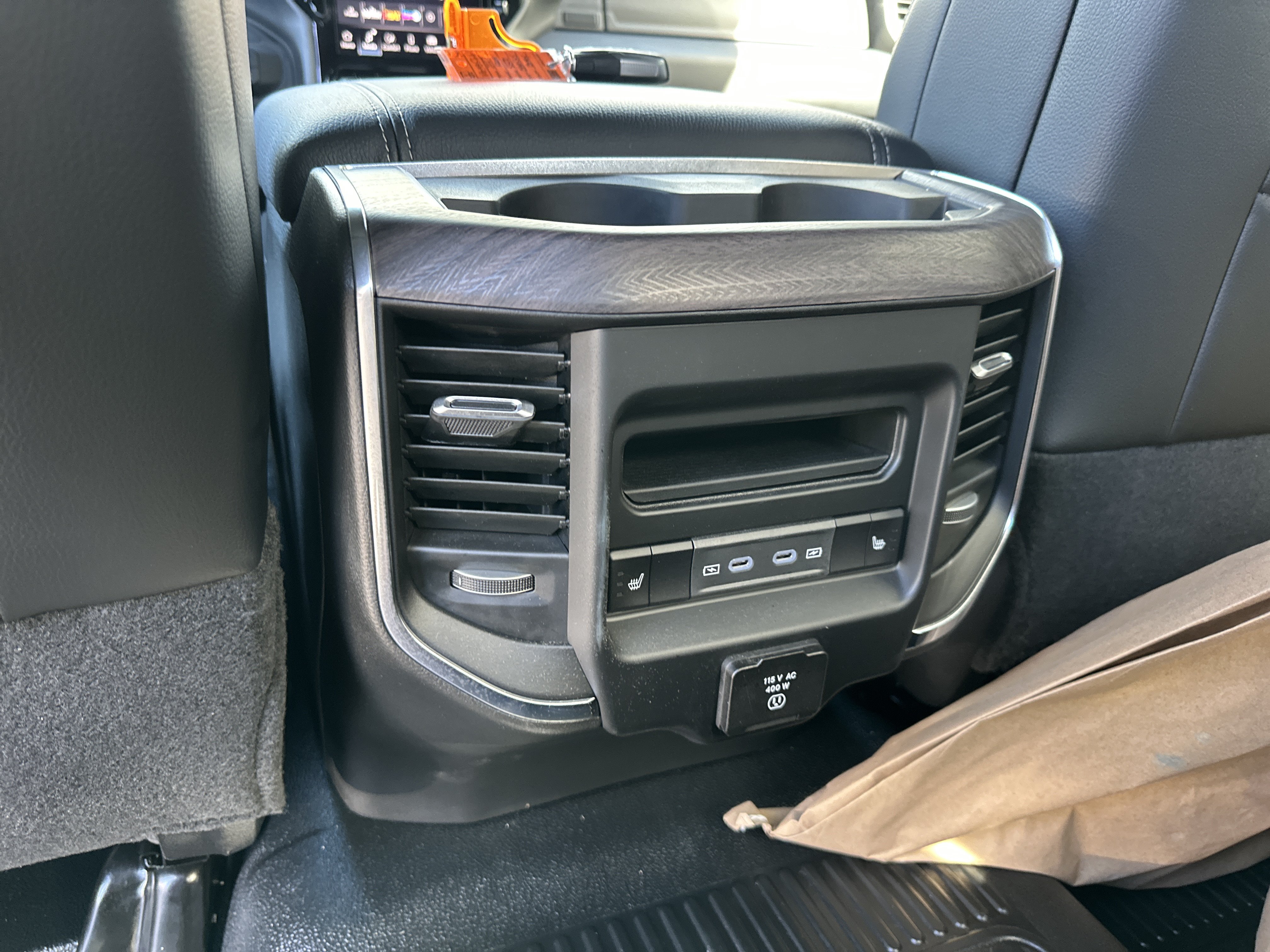 New 2027 RAM 5500 4x4 Crew Cab w/ Laramie Trim Package image 33