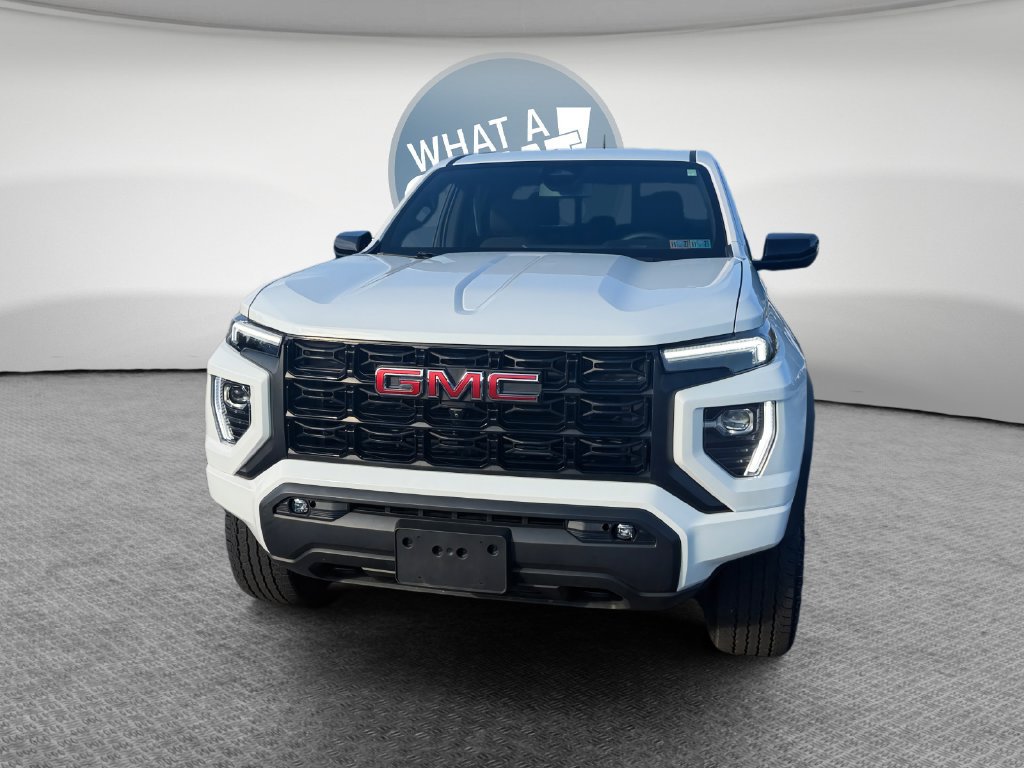 Used 2024 GMC Canyon Elevation w/ Convenience Package AWD/4WD image 9