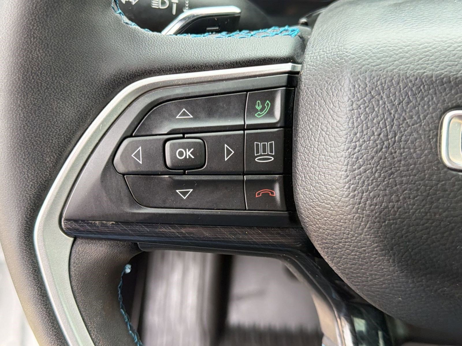 Used 2022 Jeep Grand Cherokee Trailhawk w/ Advanced Protech Group II image 16