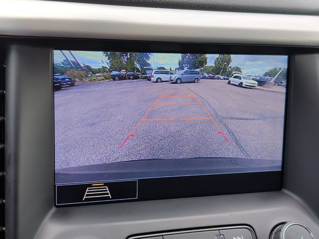 Used 2020 GMC Acadia SLT w/ LPO, Floor Liner Package AWD/4WD image 22