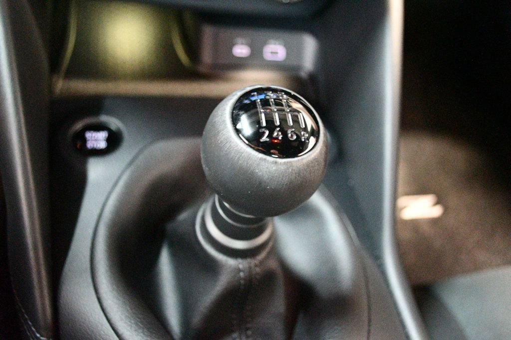 Used 2024 Nissan Z Performance w/ Floor Mat Package RWD image 46
