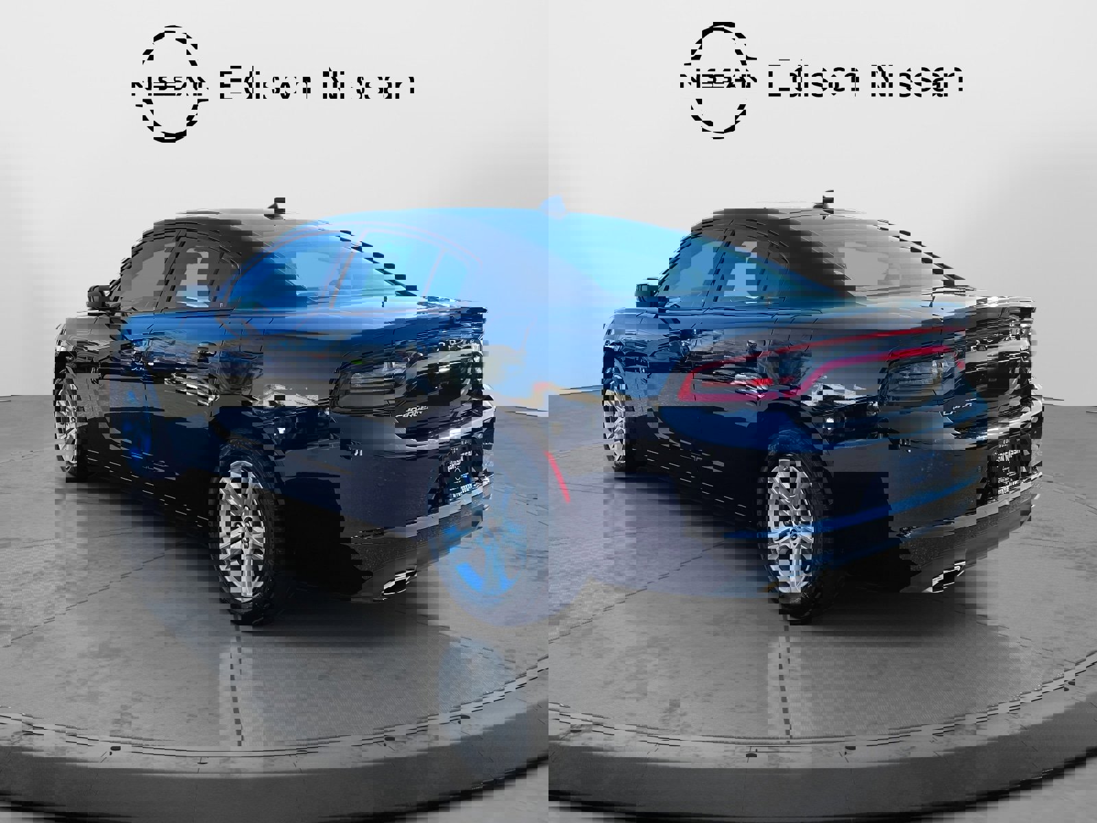 Used 2023 Dodge Charger SXT image 6