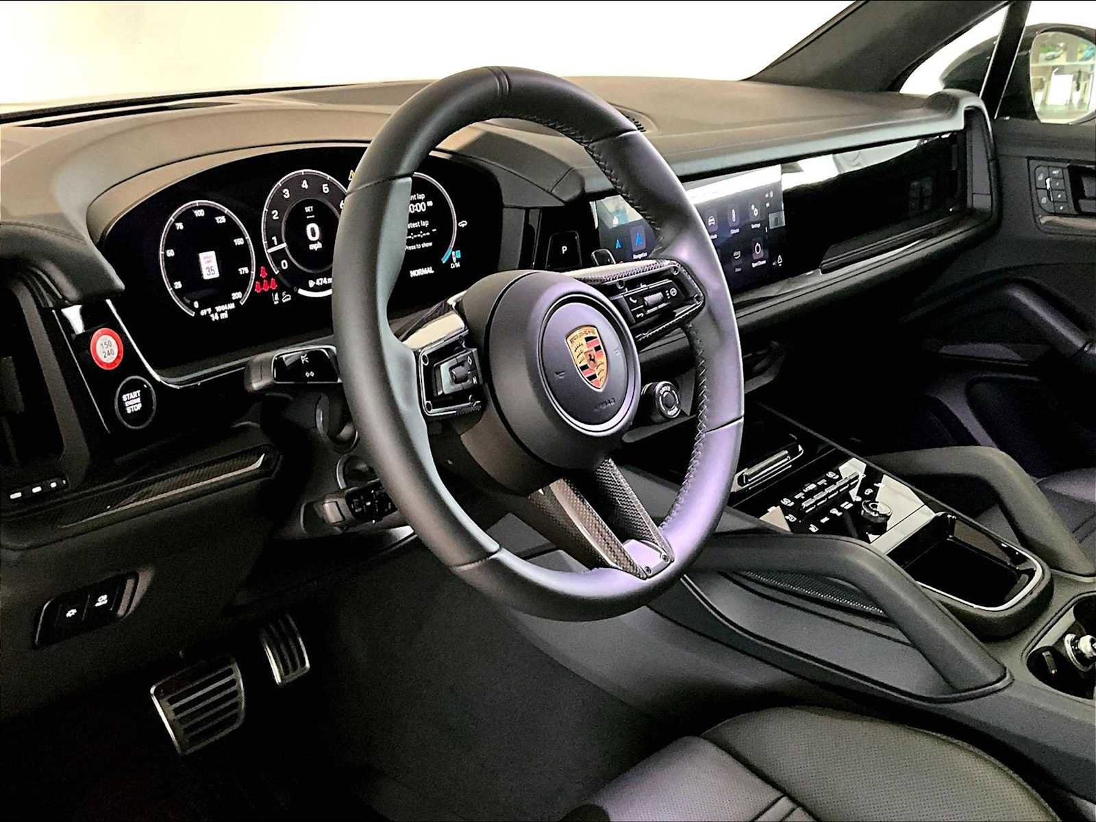 New 2026 Porsche Cayenne GTS AWD/4WD image 4
